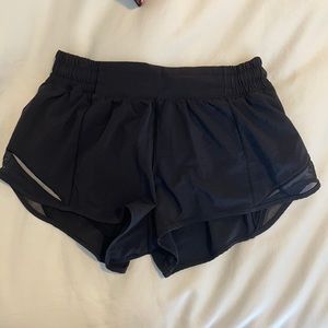 Lululemon Hotty Hot Short in Short